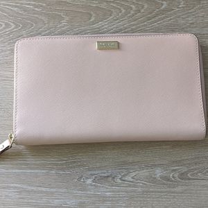 Kate Spade Oversized Wallet